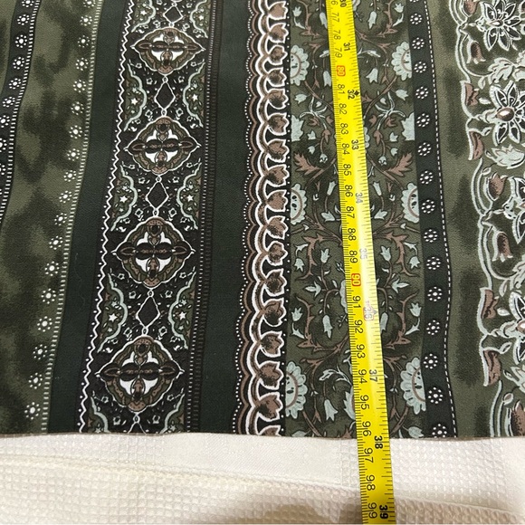 $5🔥 Vintage lightweight maxi wrap skirt from Easywear Clothing. - Picture 5 of 7